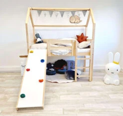 Lit Maison Pilotis Avec Plan D'escalade -GribouilleTa Chambre Soldes Magasin file 1228