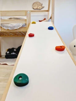 Lit Maison Pilotis Avec Plan D'escalade -GribouilleTa Chambre Soldes Magasin file 1229