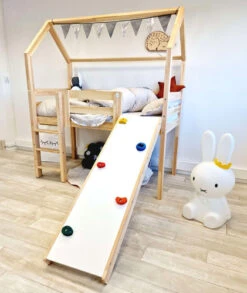 Lit Maison Pilotis Avec Plan D'escalade -GribouilleTa Chambre Soldes Magasin file 1232