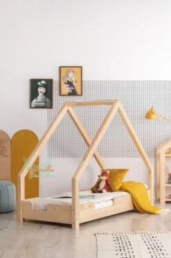 Lit Cabane Case à Barrières Pleines -GribouilleTa Chambre Soldes Magasin file 1277