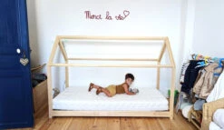 Lit Maison En Pin Naturel Avec Ou Sans Barrières -GribouilleTa Chambre Soldes Magasin file 1441