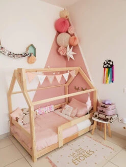 Lit Maison Avec Cheminée Et Barrières En Pin Naturel RAPIDE -GribouilleTa Chambre Soldes Magasin file 164