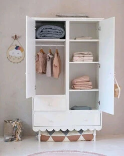 Armoire Babushka Olive Ou Blanche -GribouilleTa Chambre Soldes Magasin file 1666