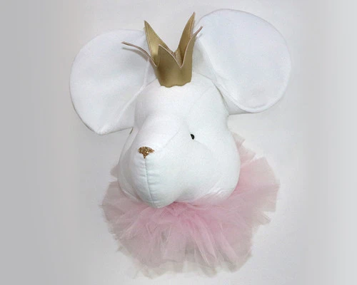 Trophée Mural Rimini La Souris Blanche Et Fourreau Rose 3 Trophée Mural Rimini La Souris Blanche Et Fourreau Rose