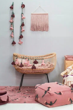 Pouf Jardin Anglais Rose Lavable Lorena Canals 140x210 19 Pouf Jardin Anglais Rose Lavable Lorena Canals 140x210 -GribouilleTa Chambre Soldes Magasin file 1695