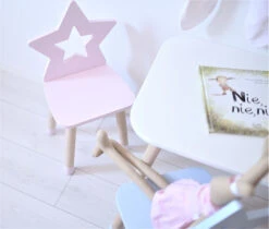 Petite Chaise De Star étoile -GribouilleTa Chambre Soldes Magasin file 1941