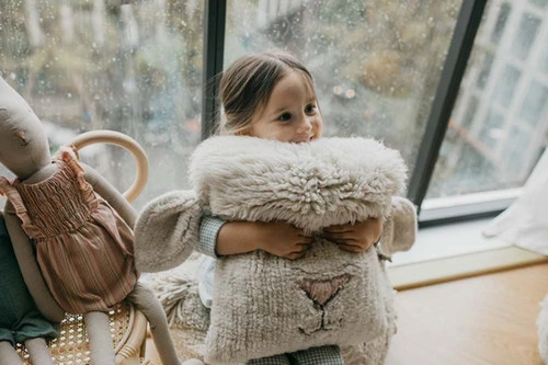 Coussin Lavable Mouton Nez Rose 4 Coussin Lavable Mouton Nez Rose – Image 2