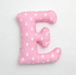 E : Lettre Géante En Coton