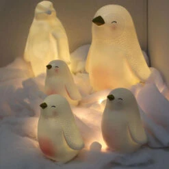 Jolie Lampe Veilleuse Pingouin -GribouilleTa Chambre Soldes Magasin file 2690