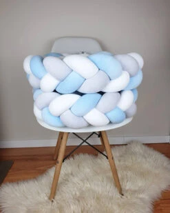 Tour De Lit Tressé 3 Grains Velours Babyblue Gris Et Blanc