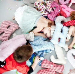 C : Lettre Géante En Coton -GribouilleTa Chambre Soldes Magasin file 3105