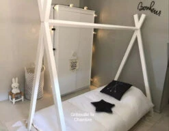 Lit Tipi De La Tribu CheYenne Avec Sommier -GribouilleTa Chambre Soldes Magasin file 585