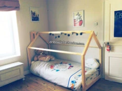 Lit Maison Avec Cheminée En Pin Naturel Avec Ou Sans Barrières -GribouilleTa Chambre Soldes Magasin file 675