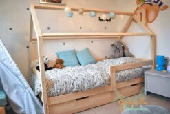 Lit Maison Avec Tiroir Bois Naturel Avec Ou Sans Barrières 25 Lit Maison Avec Tiroir Bois Naturel Avec Ou Sans Barrières -GribouilleTa Chambre Soldes Magasin file 879