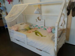 Kit De 4 Montants Verticaux De Rechange Avec Pieds Au Choix -GribouilleTa Chambre Soldes Magasin file 900